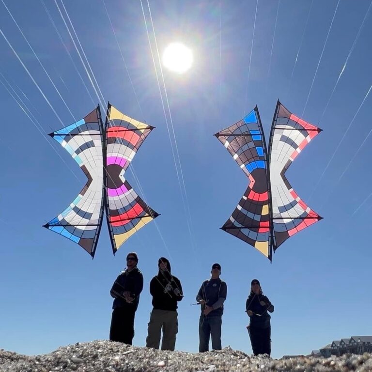 Team KiteLife pilots flying together